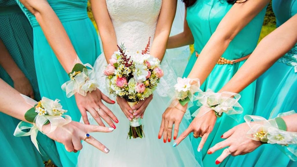 5 Tips to Choose the Perfect Dresses for Your Bridesmaids